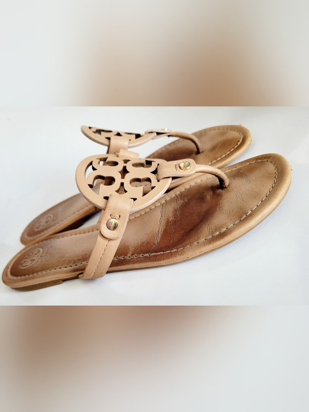 Tory Burch Miller Tan Calf Leather Logo Thong Sandals Almond Flour US 10 - Picture 8 of 16